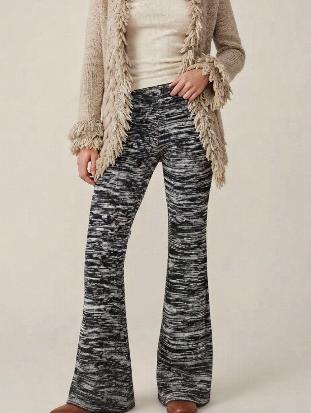 Anthropologie Knit Flare Pants Comfortable Soft Stretch Size Large Boho Bohemian